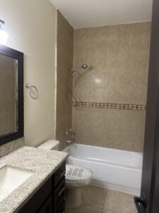 Merida Vista Apartments Interior Apartments Washroom Side-View Photo