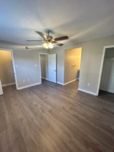 Edgewater Pointe Apartments Empty Interior with Open Room View by Corinthian Asset Management