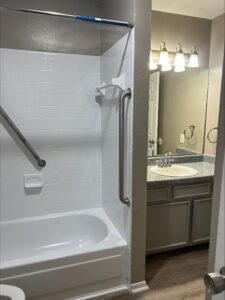 Trailwood Village Apartments - Bristol 2x1 floor plan - Room 722 - Interior Bathroom