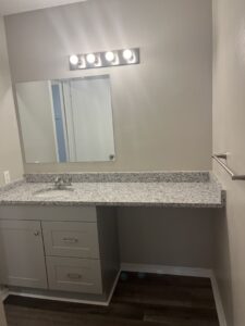 Edgewater Pointe Apartments Interior Wash Room